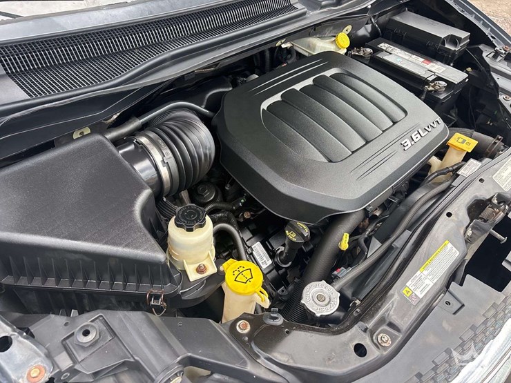 2013-dodge-grand-caravan-image-7