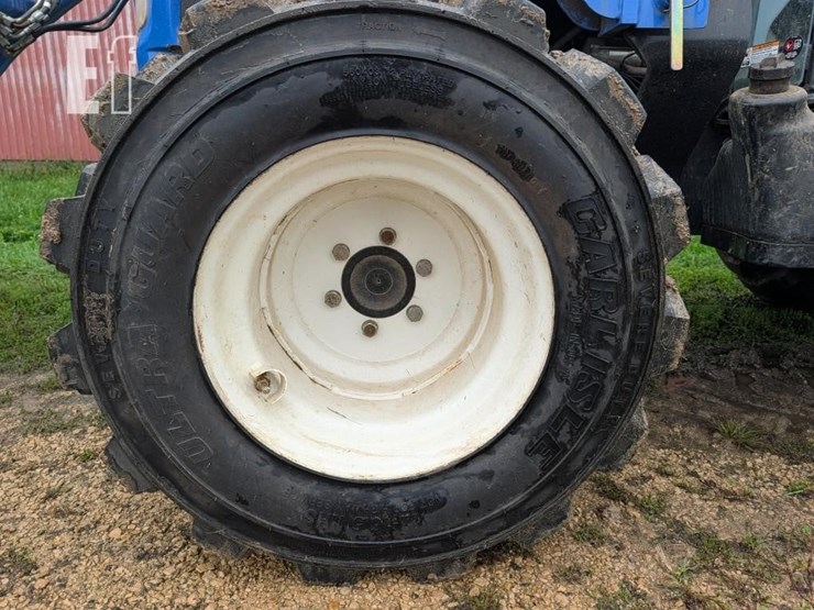 new-holland-boomer-41-image-13
