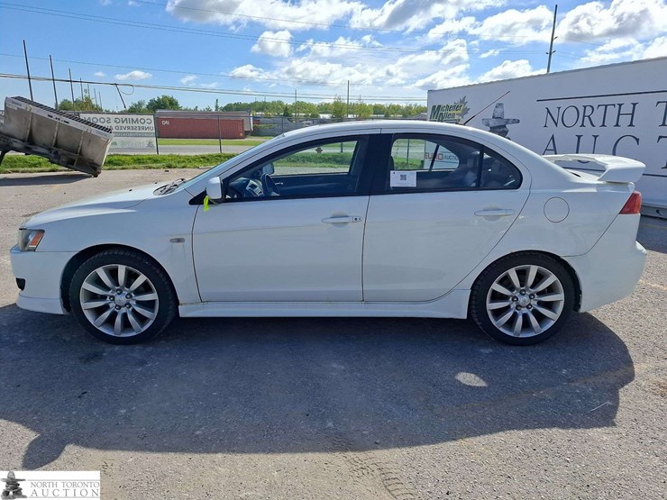 non-operable-2009-mitsubishi-lancer-gts-4dr-sedan-cvt-image-8