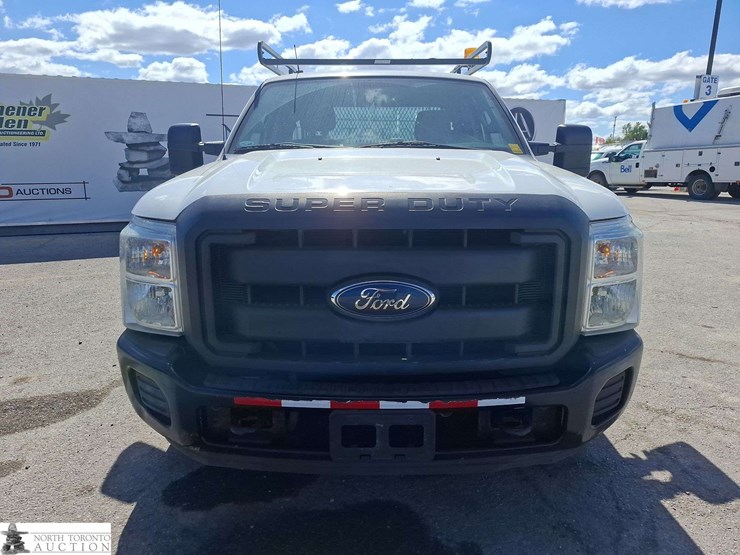 2015-ford-f250-image-2