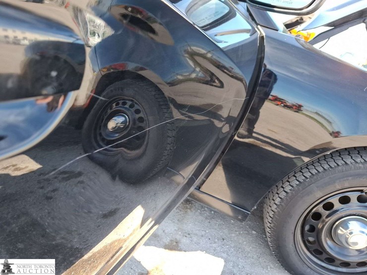 2019-dodge-charger-image-31