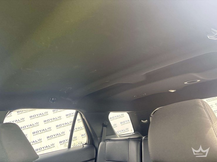 2018-ford-explorer-image-16