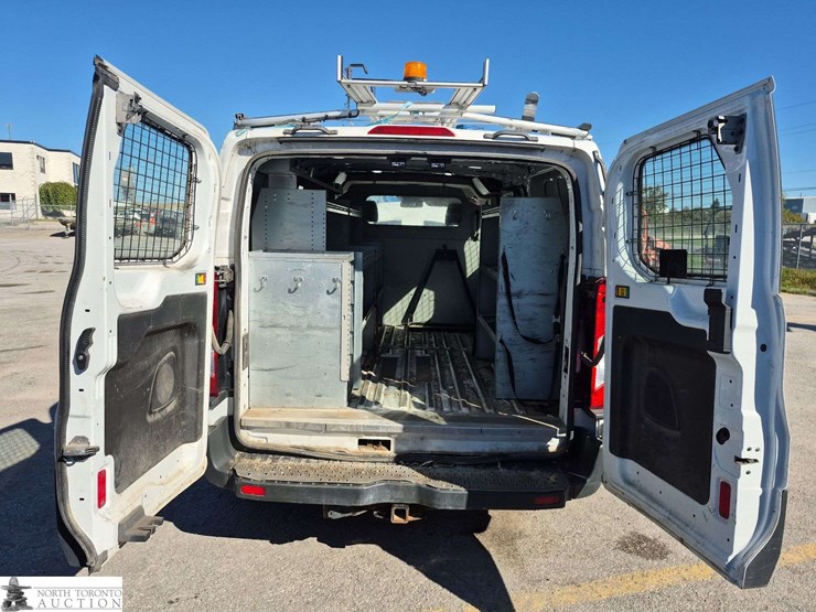 2018-ford-transit-image-21