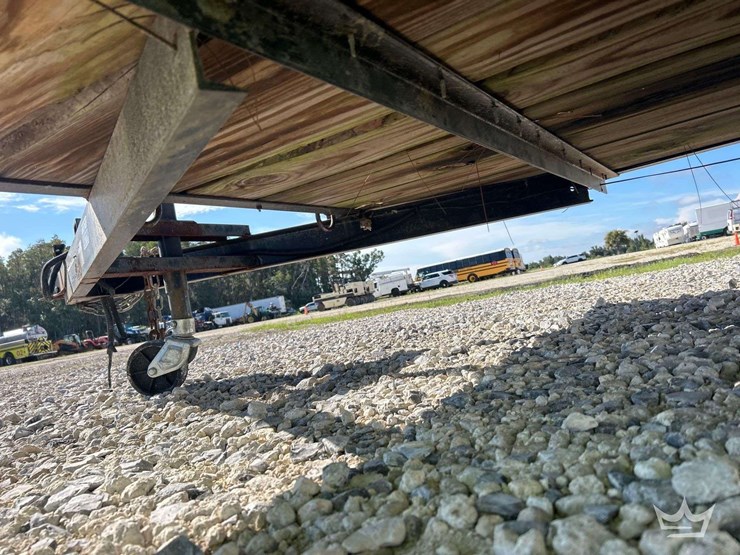 crown-10ft-s/a-utility-trailer-image-14