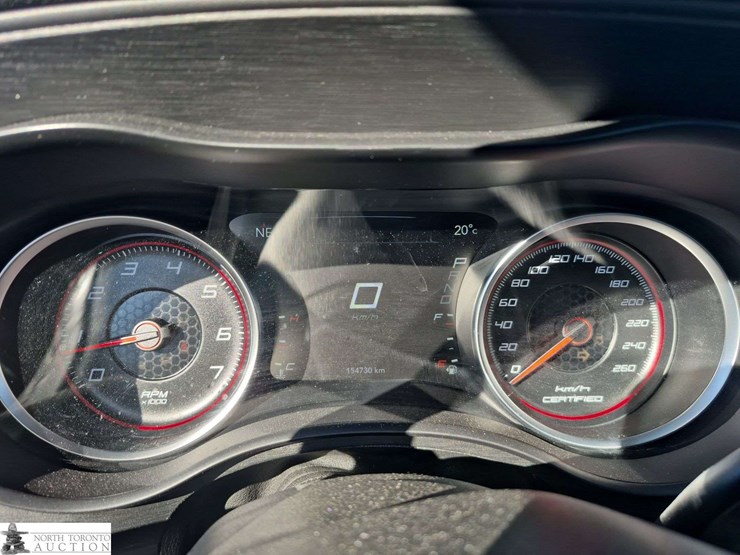 2016-dodge-charger-image-11