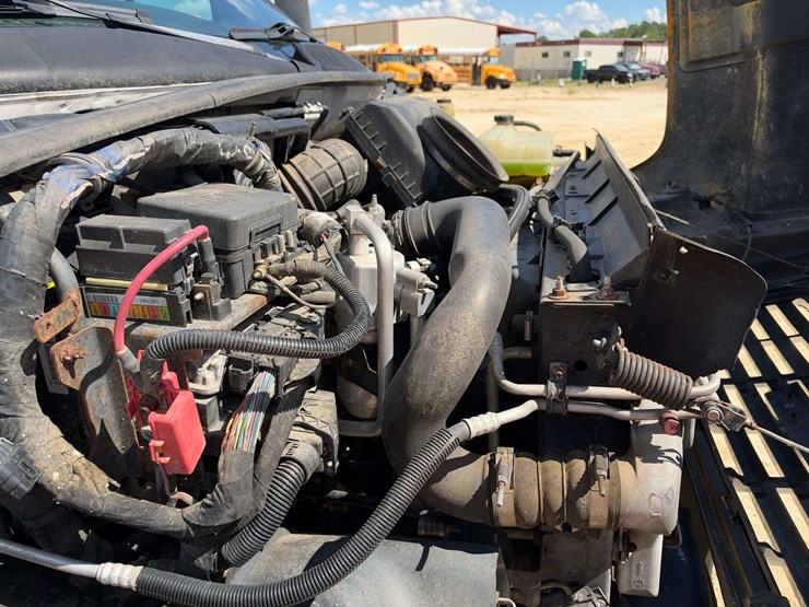 2008-utility-van-image-8