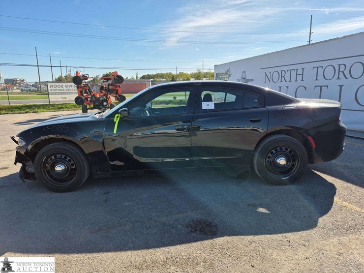 2023-dodge-charger-image-8
