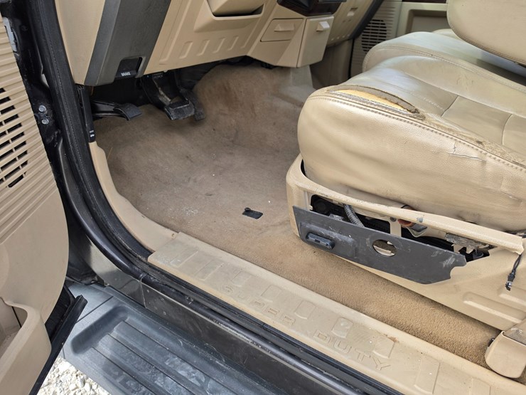 2008-ford-f250-image-42