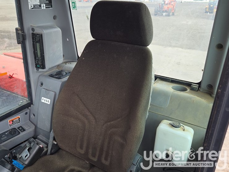 2022-kubota-kx080-image-55