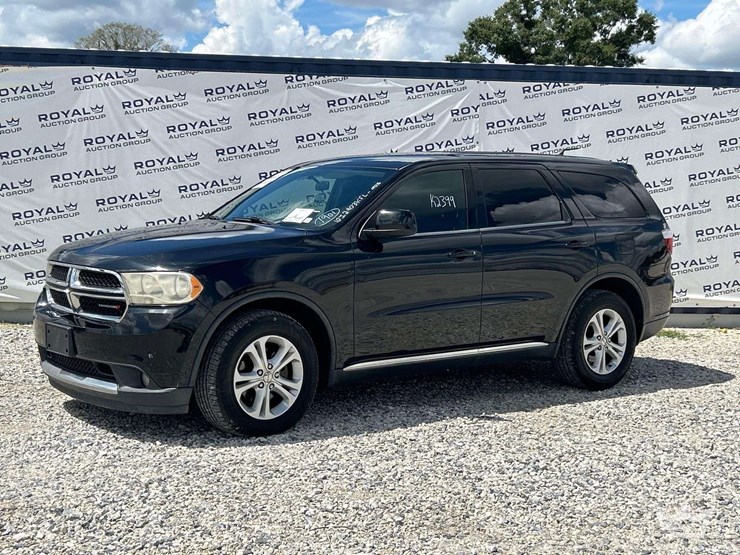 2013-dodge-durango-image-1