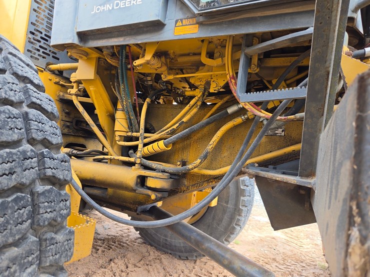 deere-772bh-image-28