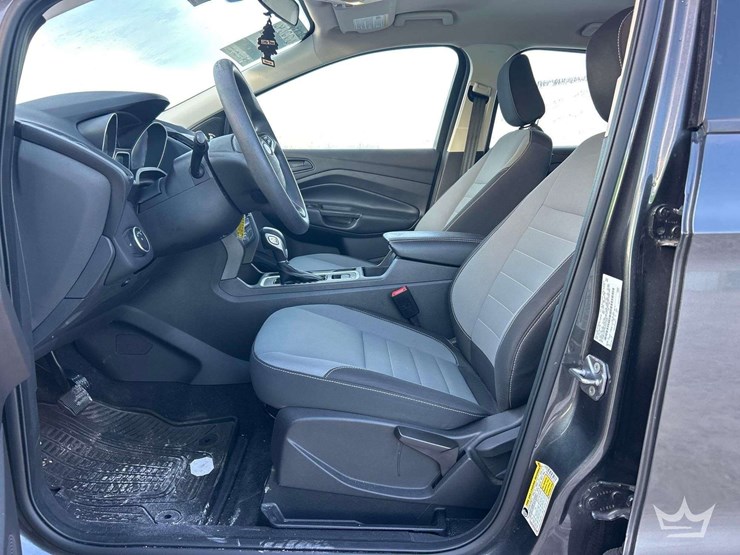 2019-ford-escape-image-13