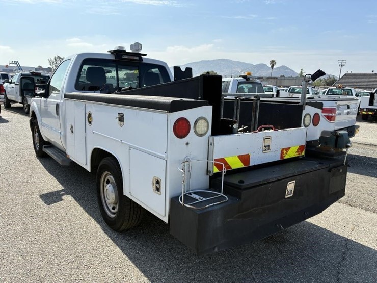 2015-ford-f250-image-4