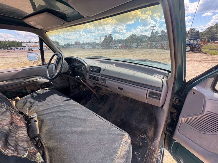 1996-ford-f150-image-17