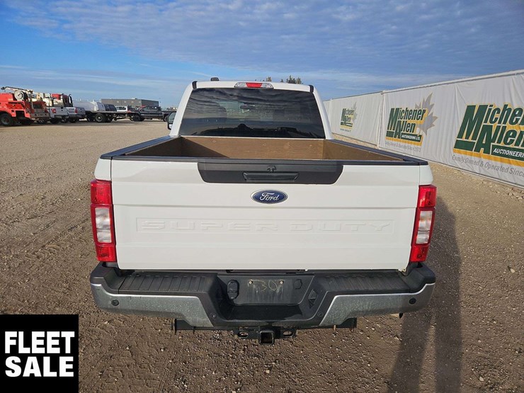 2022-ford-f250-image-10