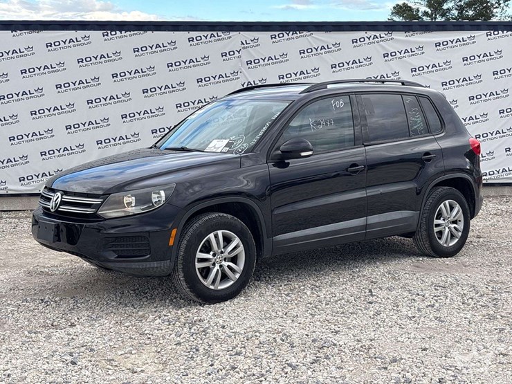 2016-volkswagen-tiguan-image-1