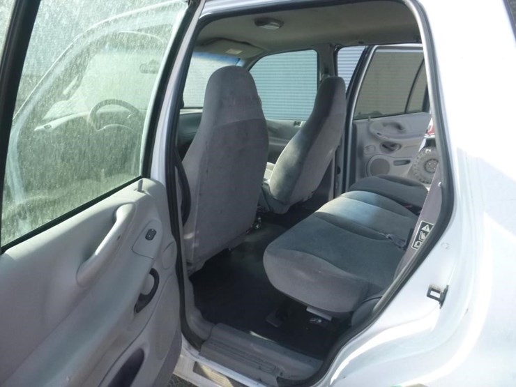 2002-ford-expedition-image-8