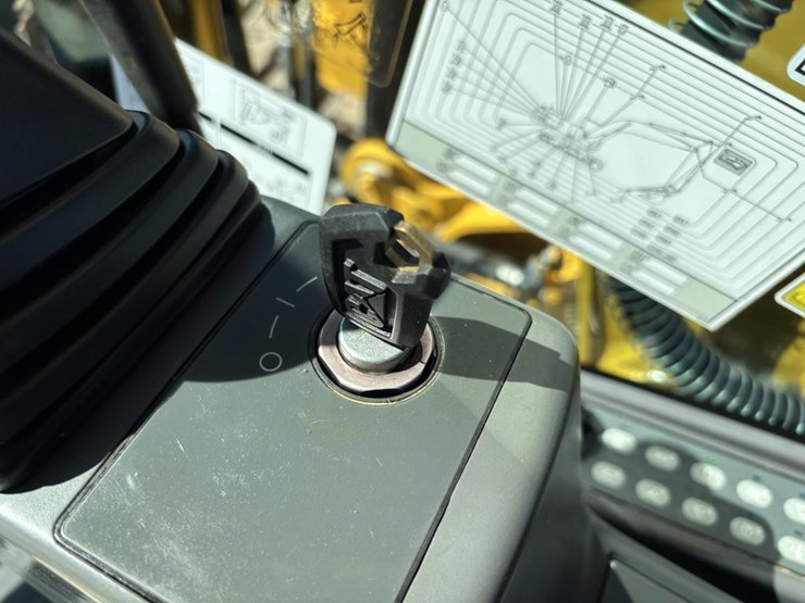 2020-caterpillar-313flgc-image-37