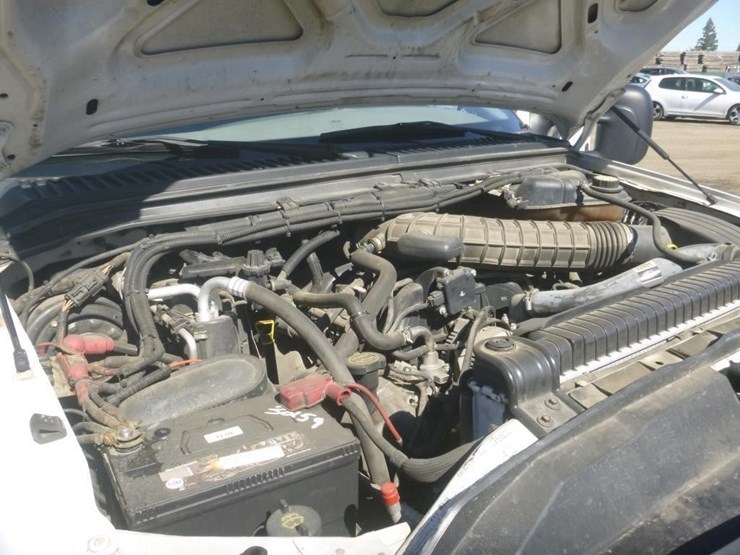 2005-ford-f450-image-18