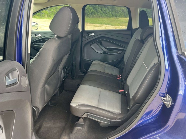2014-ford-escape-image-15
