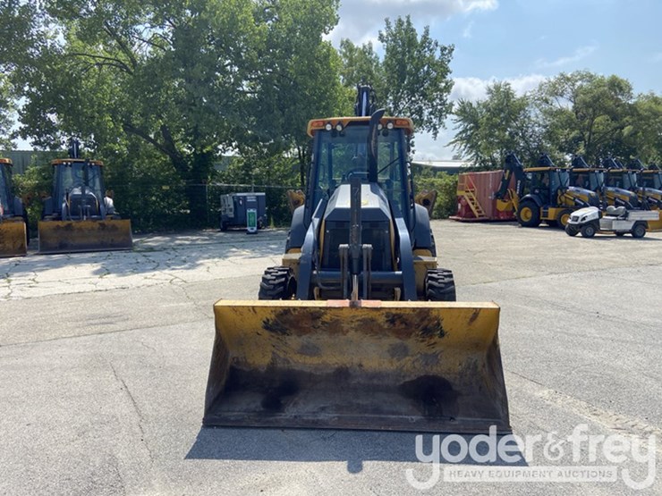 2018-deere-410l-image-4