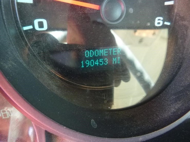 2009-chevrolet-1500-image-13