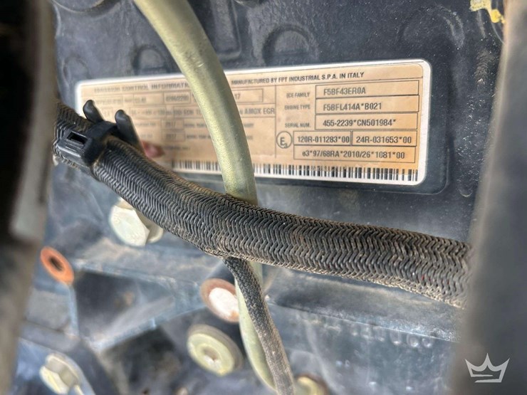 2019-caterpillar-th514d-image-15