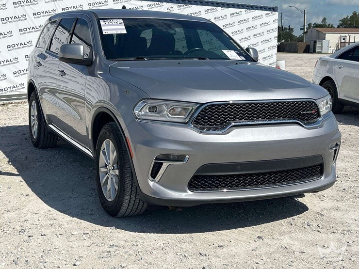 2021-dodge-durango-image-2