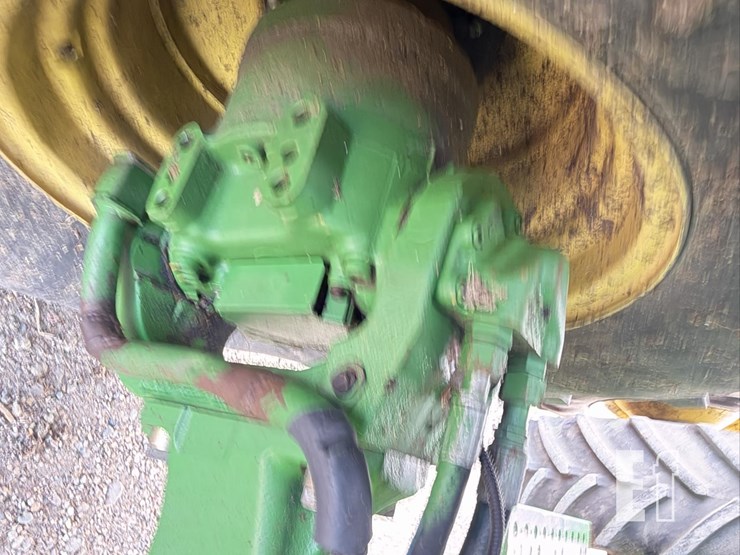 2011-john-deere-9770-sts-image-39