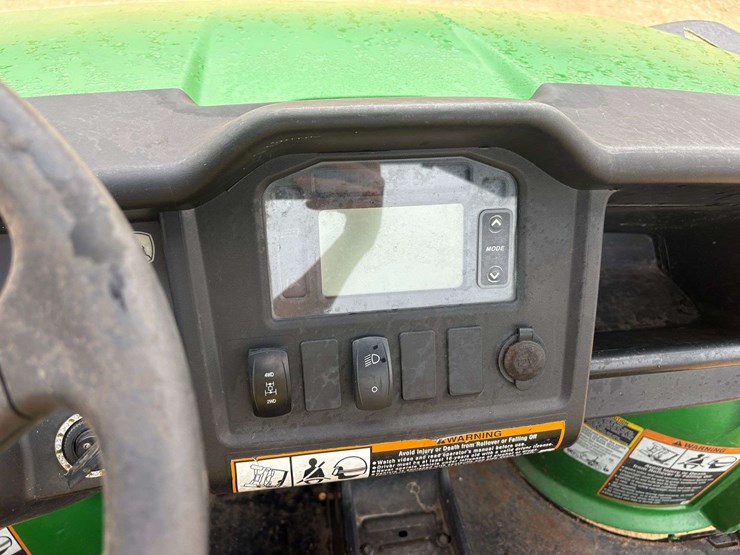 2016-john-deere-2-image-9