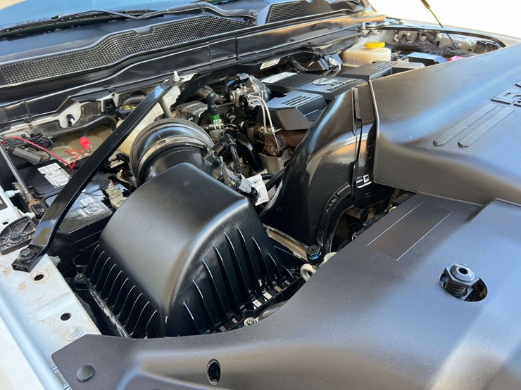 2023-dodge-3500-image-8