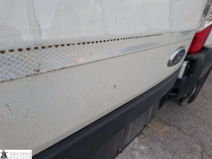 2019-ford-transit-image-26