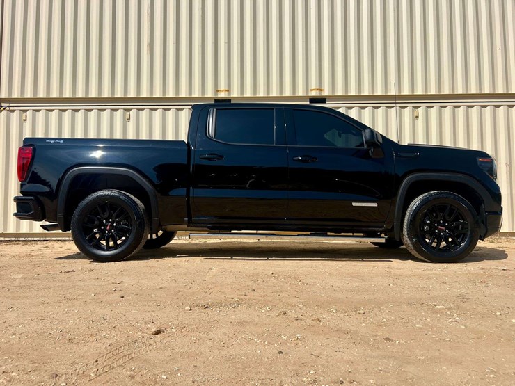 2024-gmc-sierra-1500-image-10