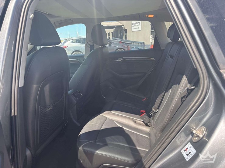 2016-audi-q5-image-18