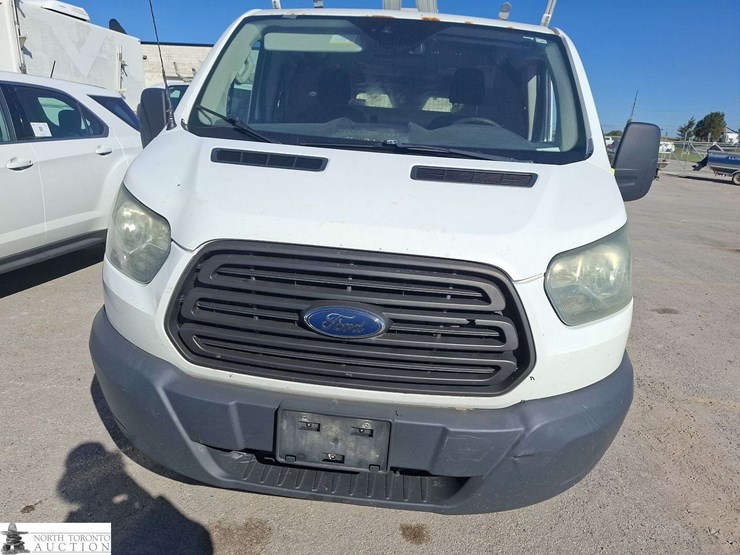 2016-ford-transit-image-2