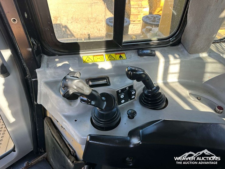 caterpillar-d6r-xw-image-64
