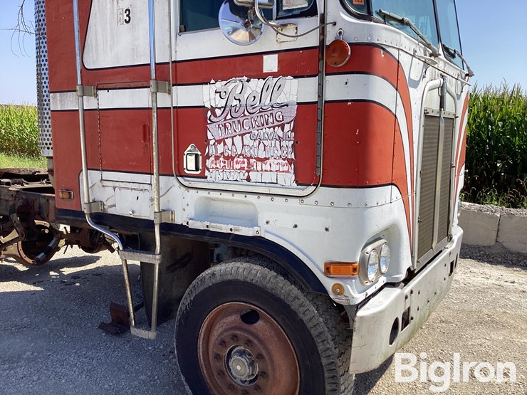 1984-kenworth-k100-image-11