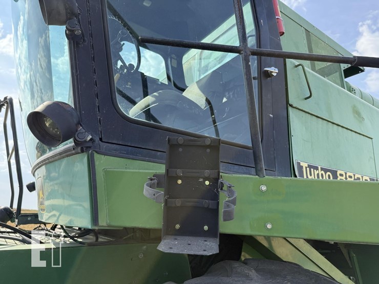 1983-john-deere-8820-image-18