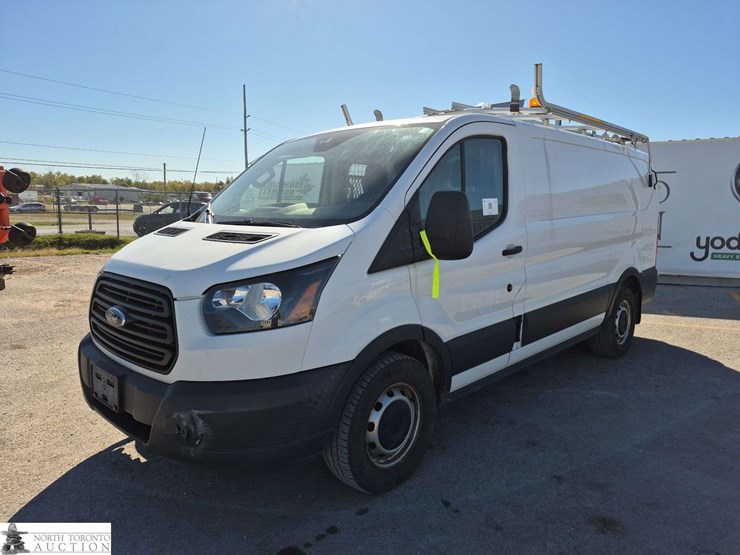 2018-ford-transit-image-1