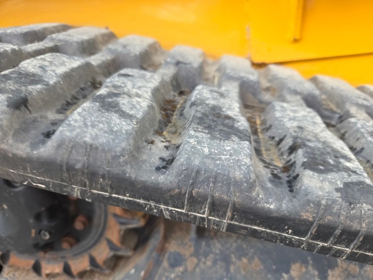deere-317g-image-49