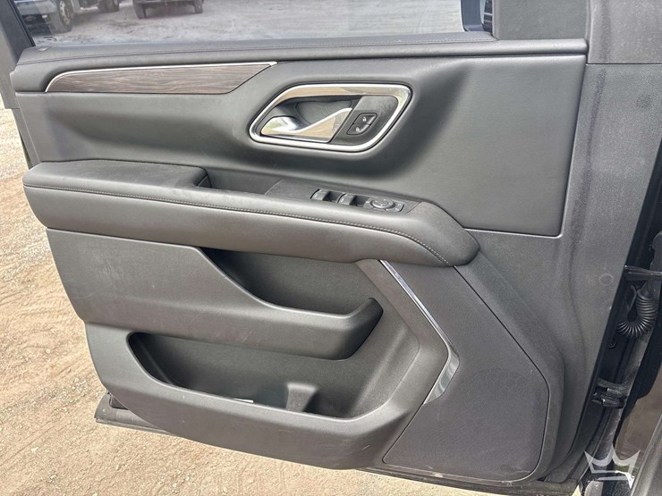 chevrolet-tahoe-image-10