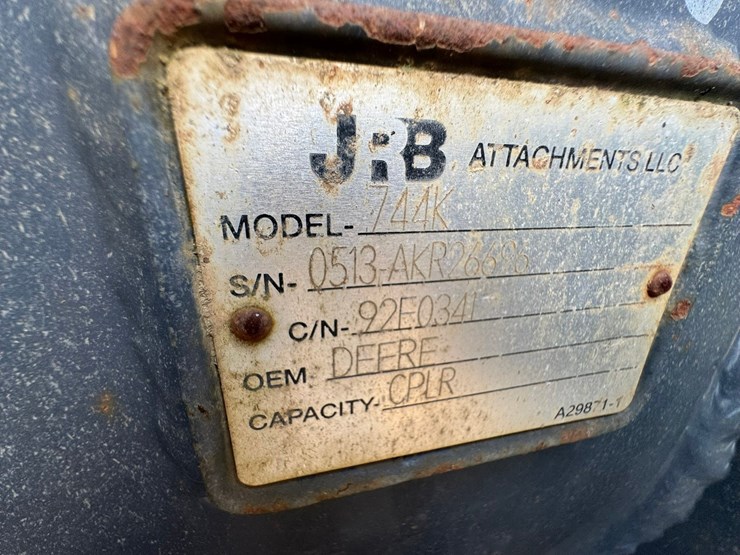 deere-744k-image-37