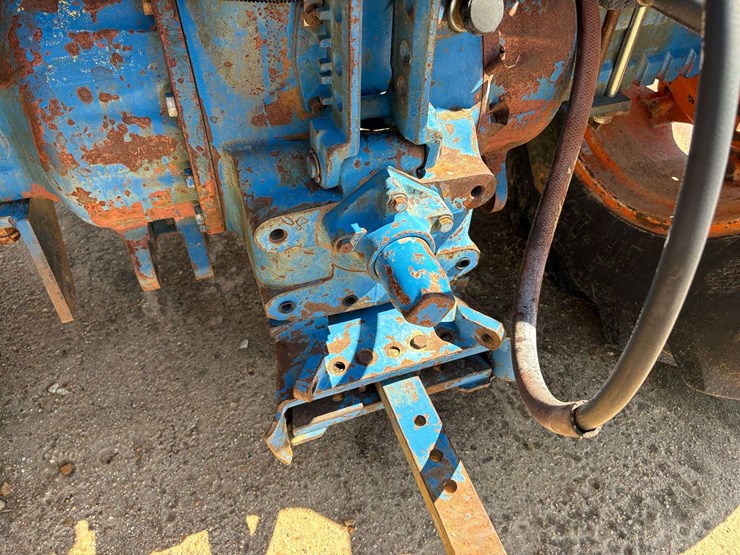 ford-6610-image-15