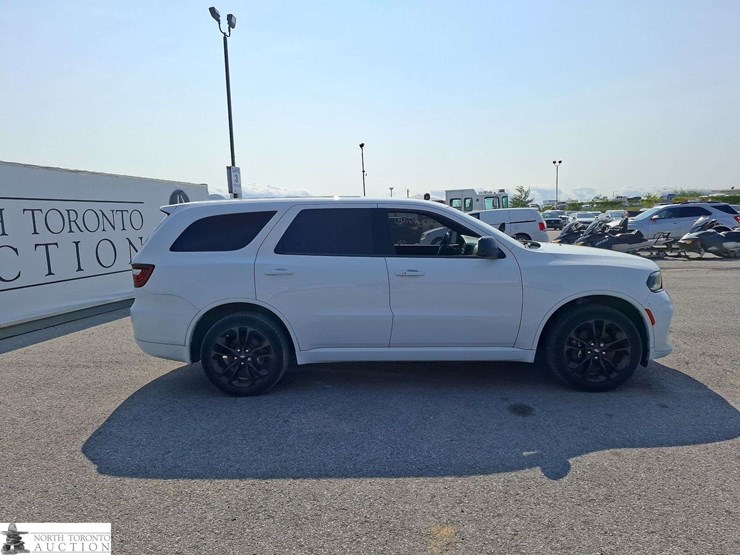 2022-dodge-durango-image-4