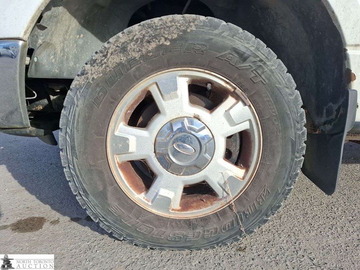 2009-ford-f150-image-16