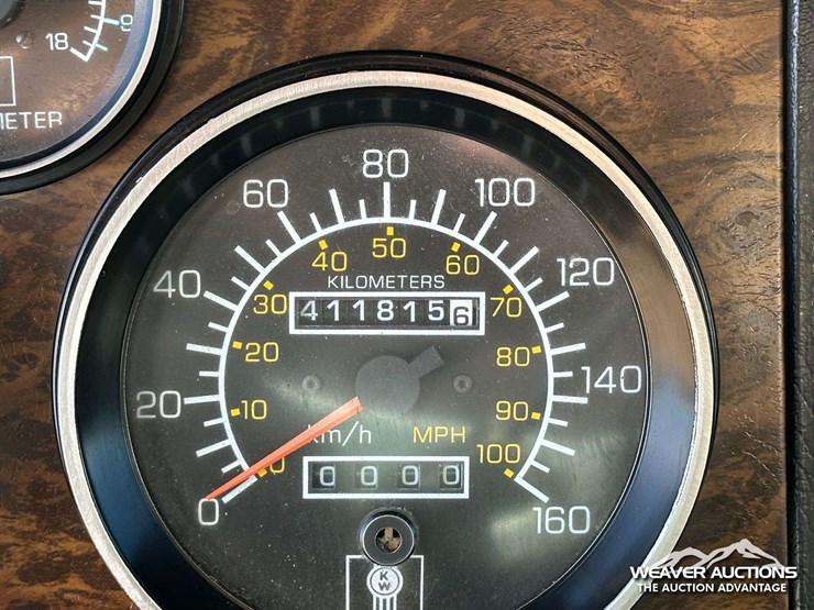 kenworth-t800-image-13