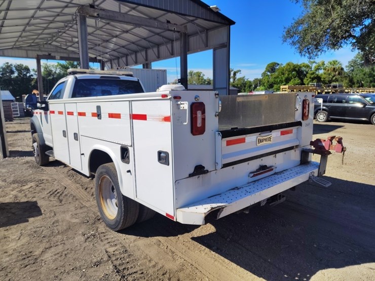 2018-ford-f450-image-3