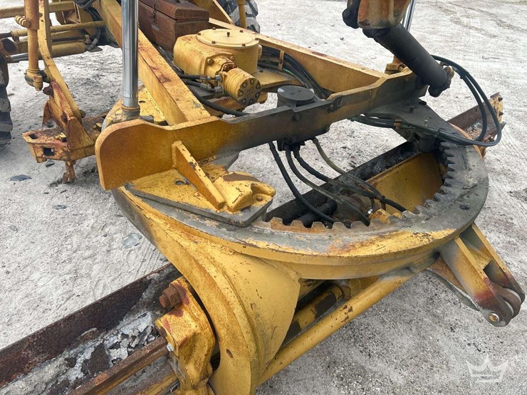 caterpillar-120g-image-8