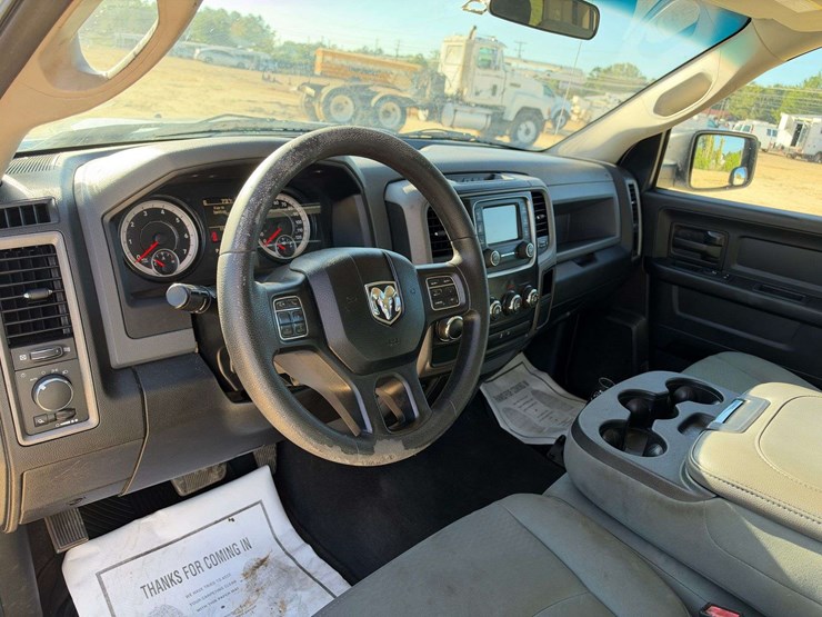 2017-dodge-1500-image-11
