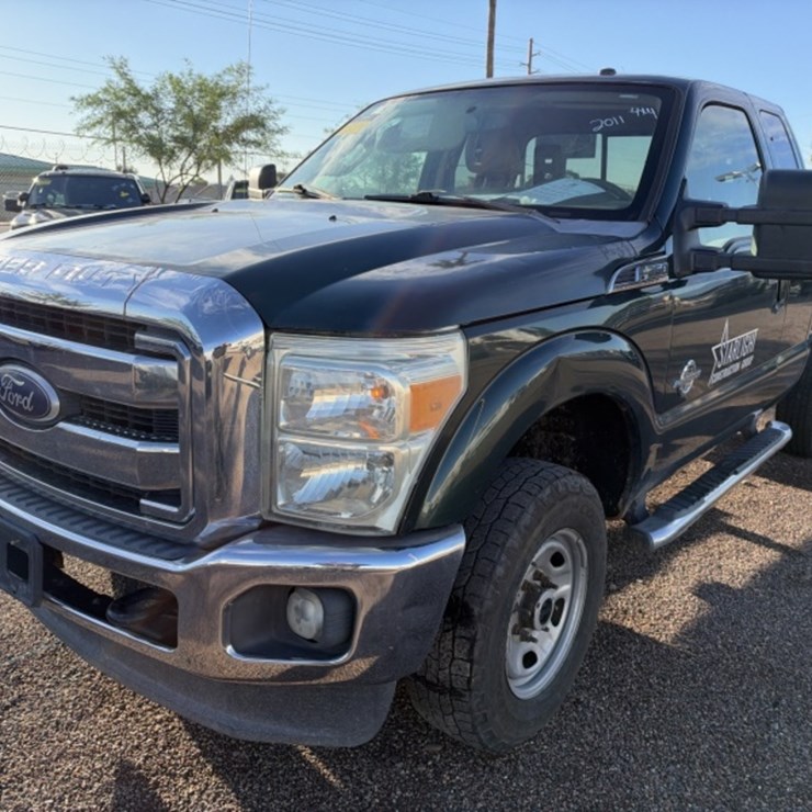 2011 FORD F350